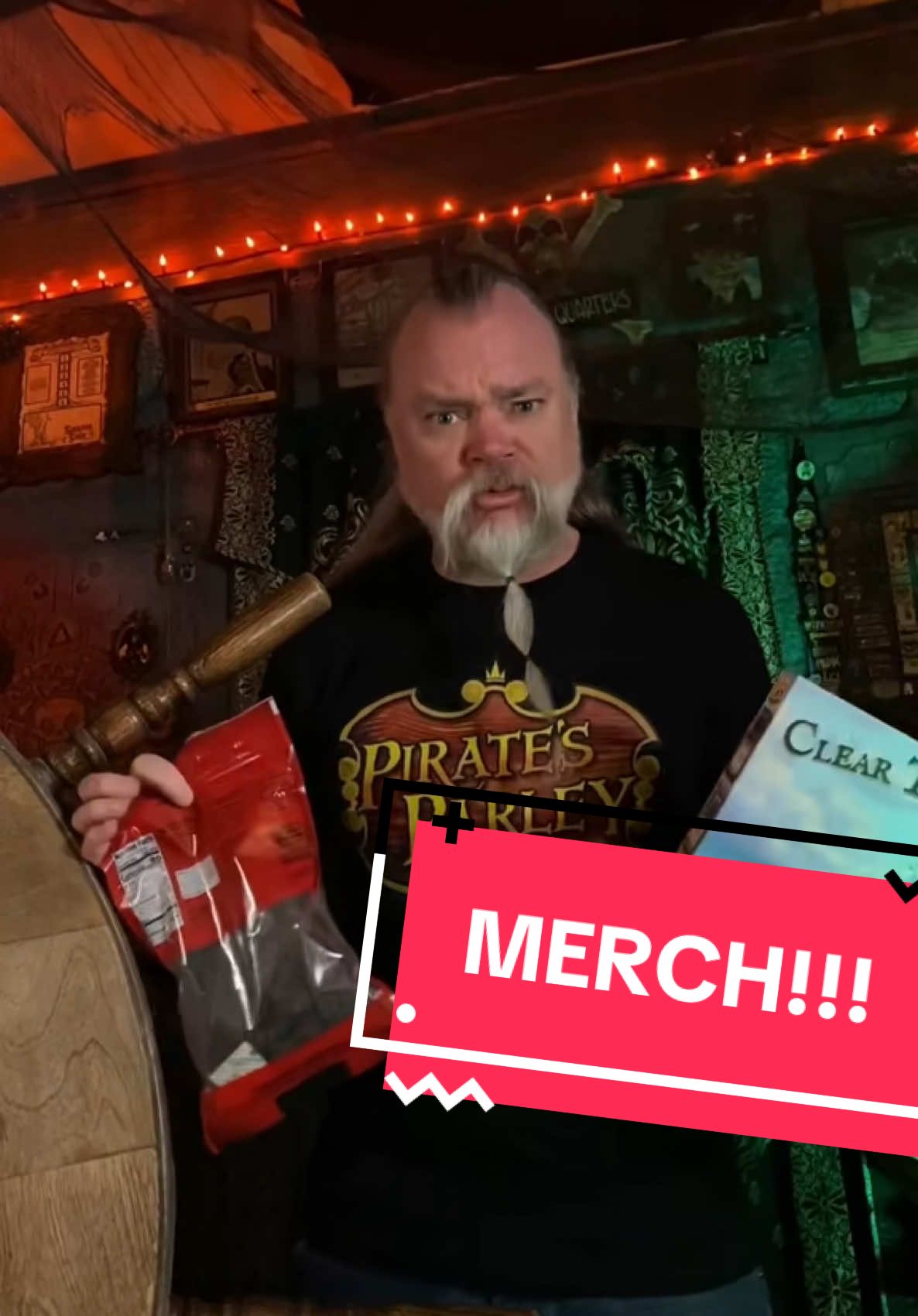 #onthisday Three years ago I got a new Tshirt! (I should probably wash it soon) #merch #piratesparley 