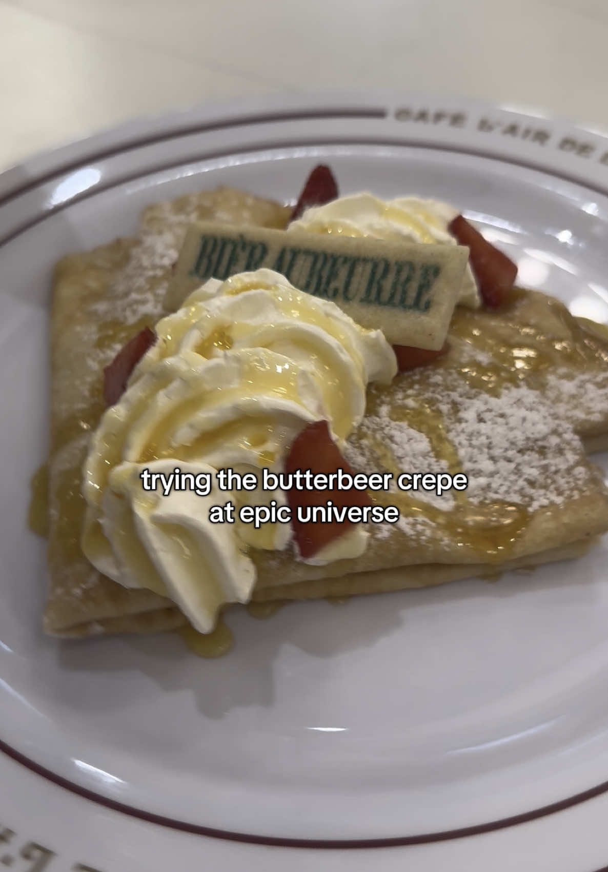 10/10 would eat again!! #butterbeer #butterbeercrepe @Universal Destinations #epicuniverse #harrypottertiktok #epicuniverse 