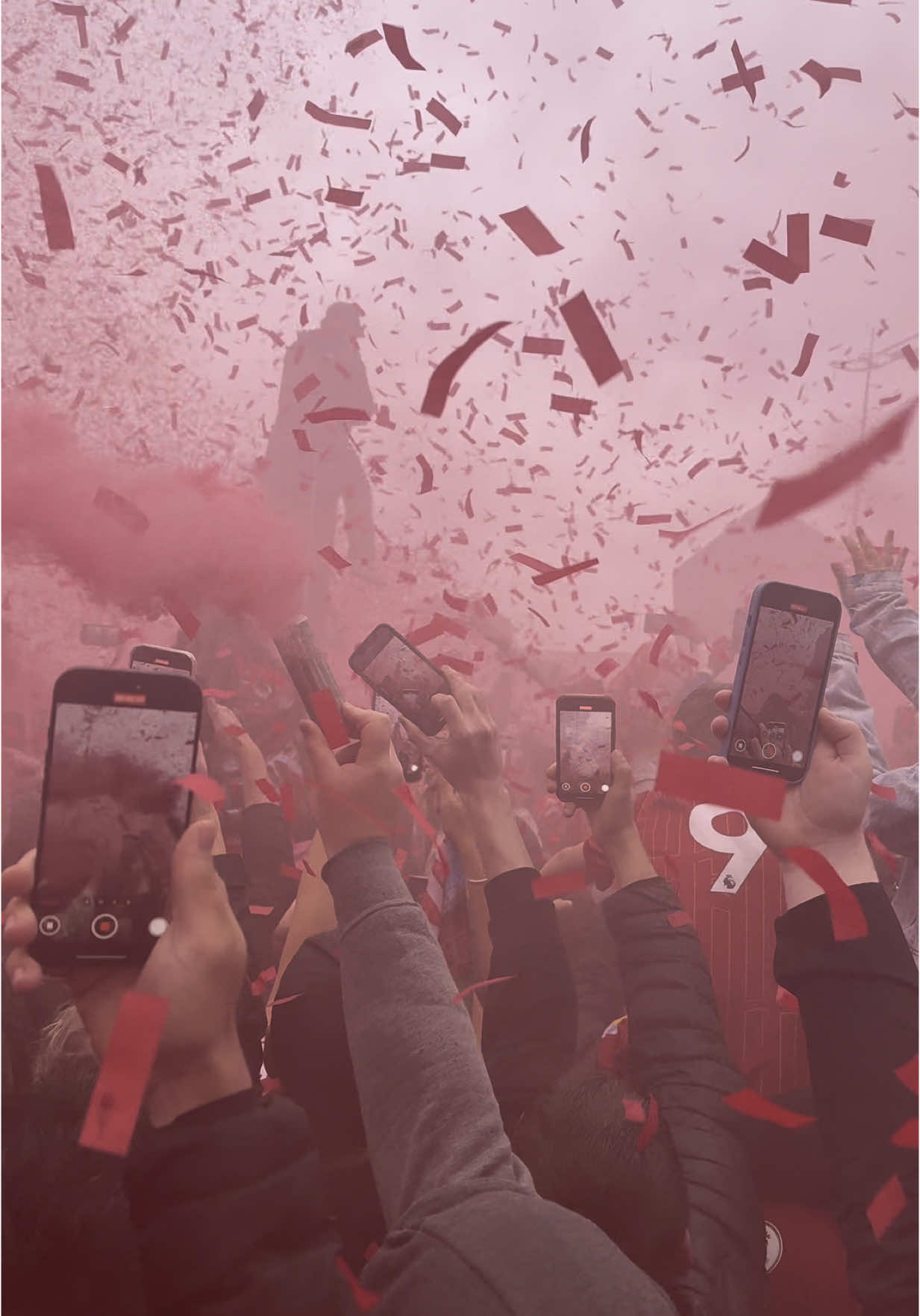 Dua Lipa’s one kiss is a Liverpool tradition 🎶❤️ #onekiss #dualipa #liverpool #lfc #liverpoolfc 