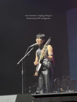 the attempt to sing the high note makes me giggle 😭 #drowning #woodz #seungyoun @WOODZ 
