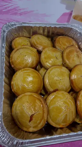 Listos los pasteles orientales y las nueces de hoy 🤤🇨🇺#fyp #paratiiiiiiiiiiiiiiiiiiiiiiiiiiiiiii #cubanosporelmundo #emprendimiento #recetas #livehighlights #pastelesorientalescubanos 