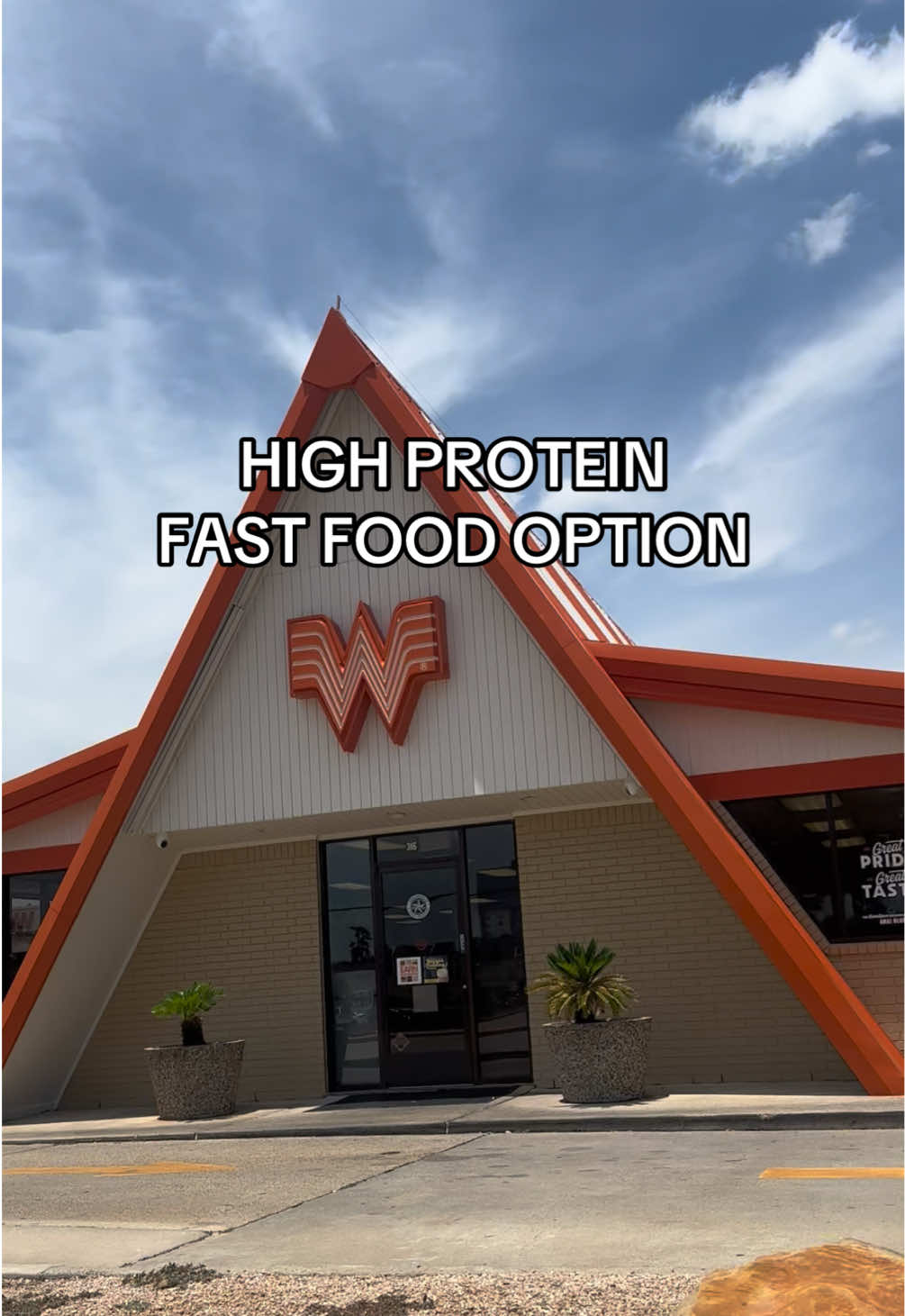 order:  grilled chicken sandwich on a small bun with monterey jack cheese add grilled jalapeños and onions (dry) with small fry 590 calories 34g protein  #burger #trending #fyp #texas 