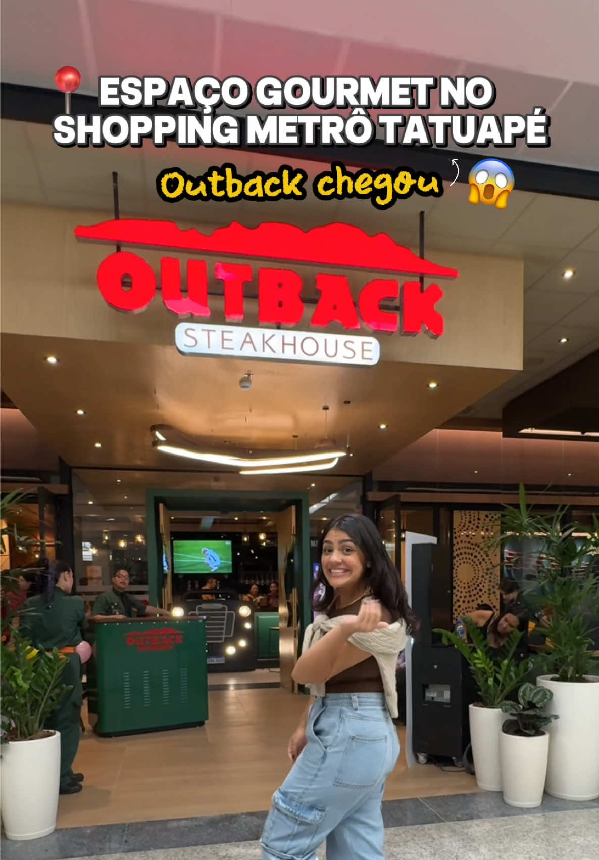 Acabou de inaugurar o novo Espaço Gourmet do Shopping Metrô Tatuapé e tá simplesmente INCRÍVEL! ✨🍽️🔥 Um ambiente moderno, confortável e cheio de experiências gastronômicas premium 🍝🥩🍣 pra você viver momentos especiais com quem ama! 💑👯‍♀️👨‍👩‍👧‍👦 O Outback já chegou 🐨🥓✨… mas segura esse spoiler: outros restaurantes incríveis também vêm aí! 🍔🍕🥂 Quem será o próximo? 👀 Deixa seu palpite! ⤵️ Onde fica? 📍 Piso Tatuapé do Shopping Metrô Tatuapé 📌 Rua Domingos Agostim, 91 – Tatuapé – São Paulo/SP Chama sua galera e já fica de olho nas redes oficiais pra não perder nenhuma novidade! #ComplexoTatuapé #NovoEspaçoGourmet #GastronomiaTatuapé #ShoppingMetrôTatuapé #tatuapé 