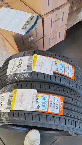 Par de pneu  195/40/17  #pneu #perfil #baixo #viraliza #polo #vwpolo #volkswagen #creatorsearchinsights 