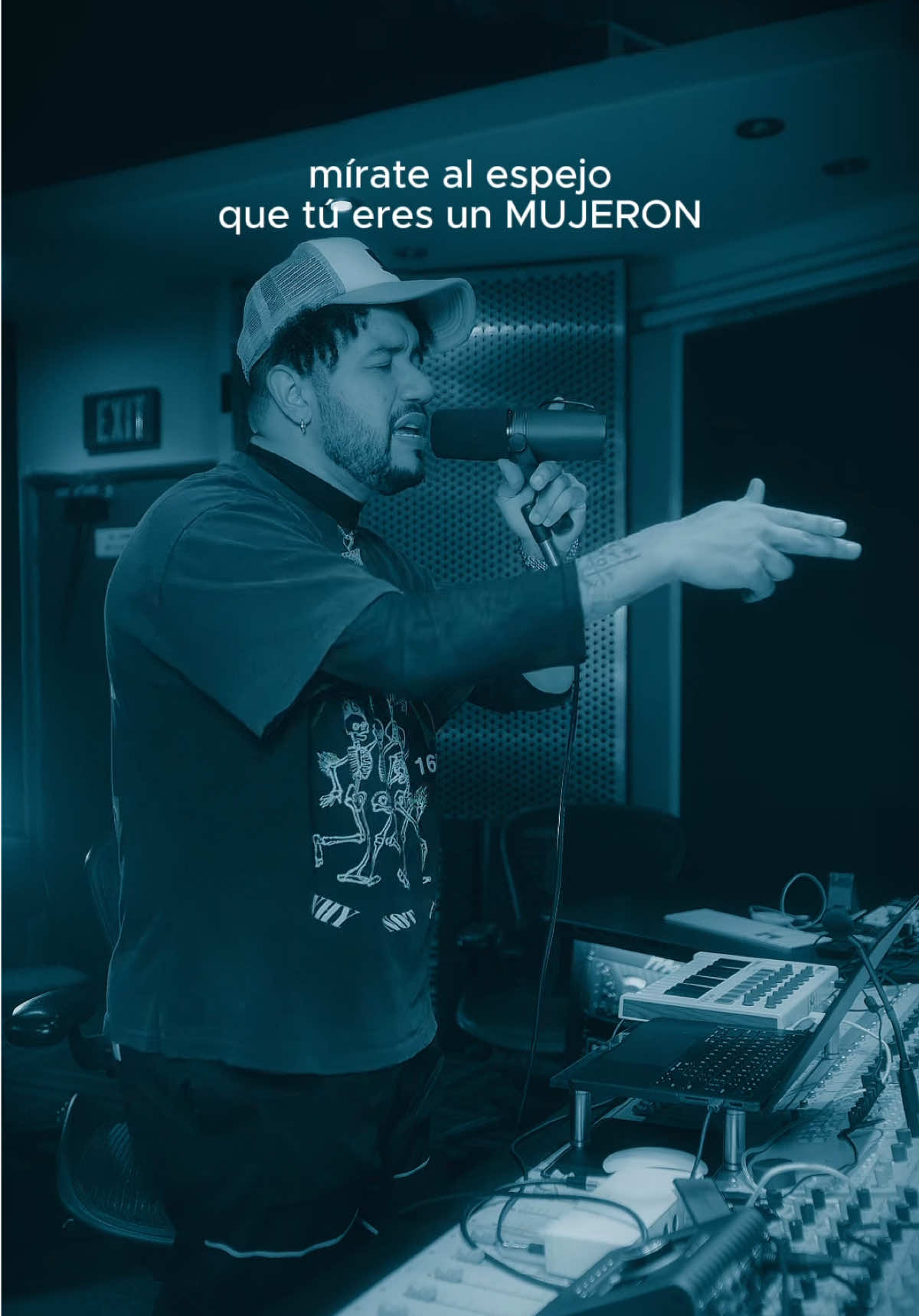 No necesitas luz, si tú naciste pa’ brillar ✨ #MUJERON