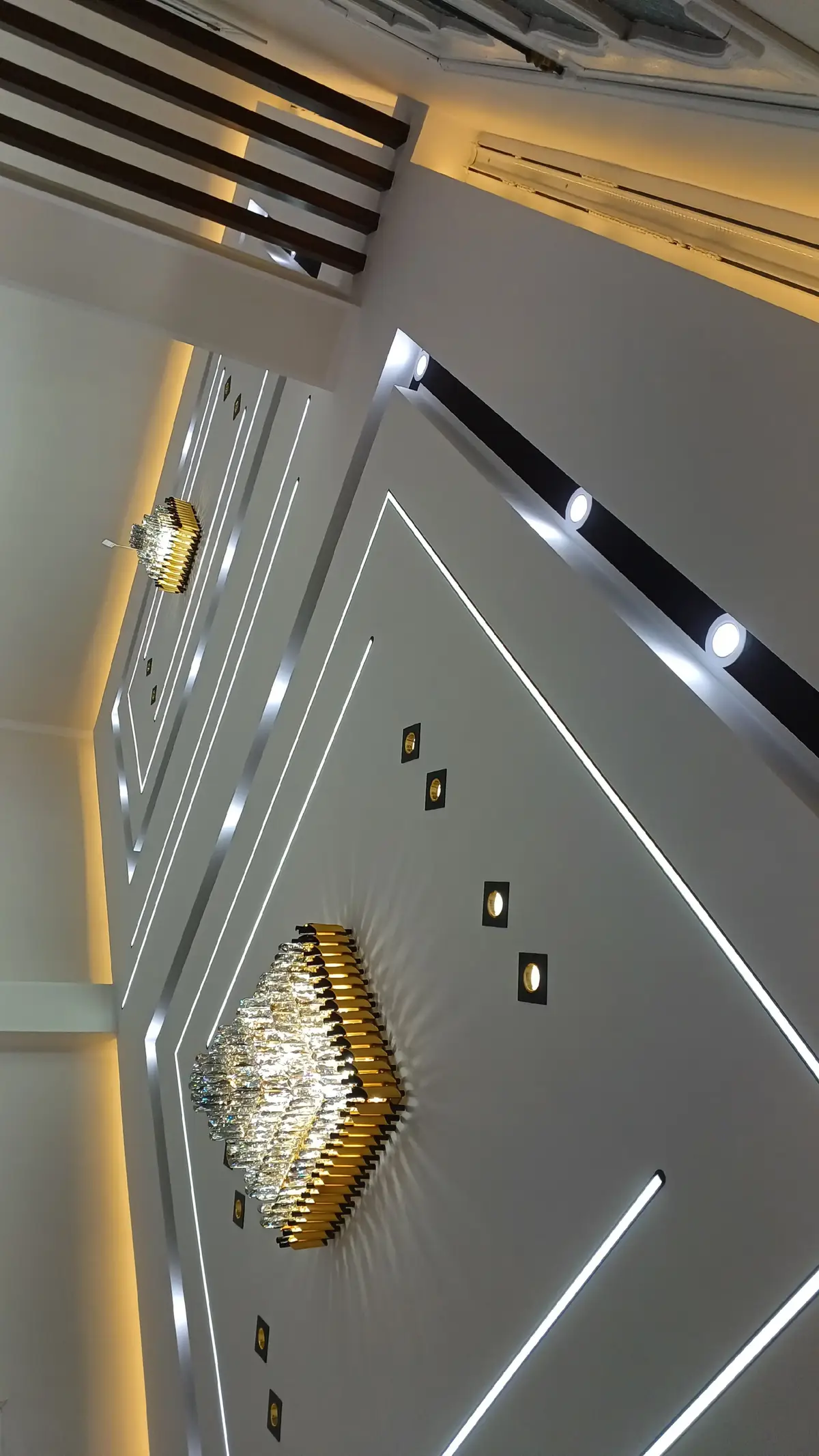#ledprofile #decoration #painture #بديل_خشب #بديل_الرخام #شيبورد #led 