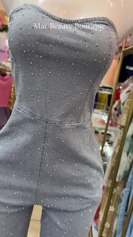 #outfit #marbeautyboutique #estilo #tendencia #tiendaderopa #viraltiktokvideo #ropabonita #ropadeimportacion #glamour #viraltiktokvideo #tiendaderopa #ropabonita #ecatepec #emprendedor #ropaimportada #aretesaesthetic #boutique #ropademujer 