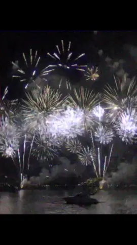 #Dubai #rb #دبي #viral #4u #fyp 🎞️