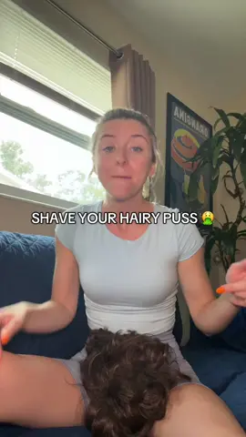 DONT MAKE HIM BARF #electricbikinirazor #razor #bikinirazor #bikinitrimmer #electricrazor #bikinilineroutine #bikiniline 