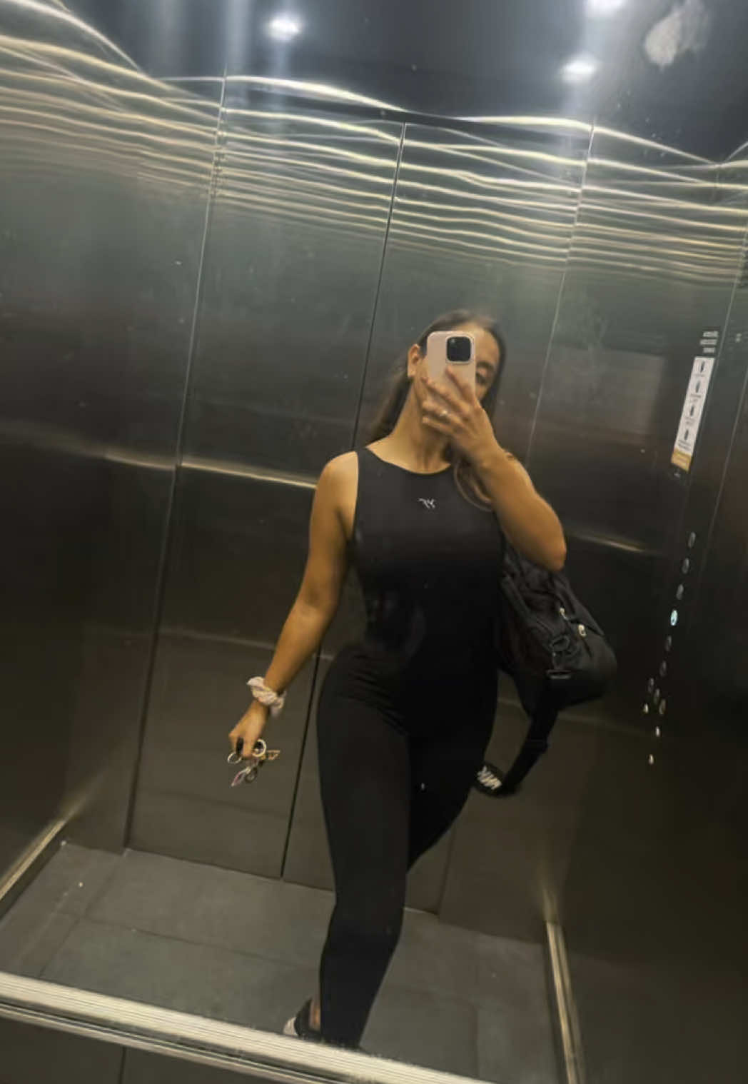 Entrenamiento matutino gym y después un funcional 💪  #CapCut #trend #entrenamientofuncional #gym #gymrat #gymmotivation #fitnessmotivation #fitnessgirl 
