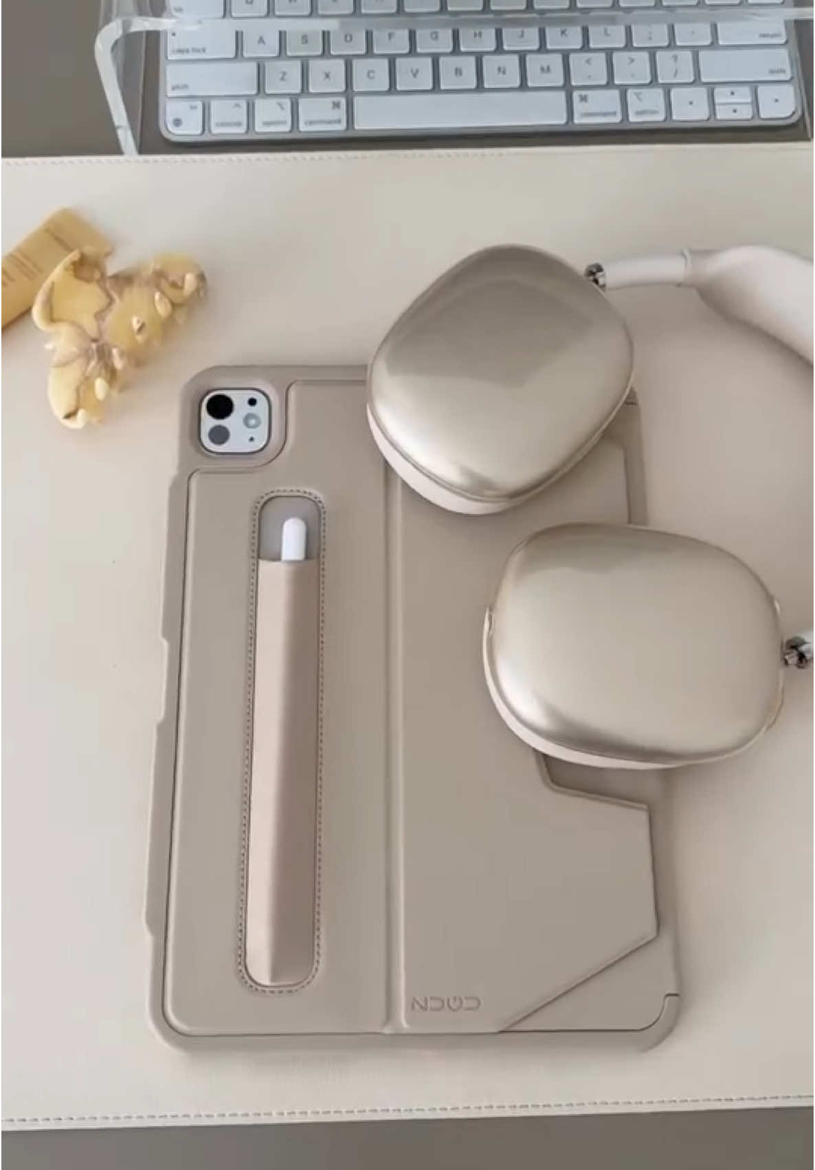 Sand unboxing = 😍😍😍 #ZUGU #iPadCase #iPadCases #NewColor #ColorLaunch #ZuguCase #iPadPro #iPad 