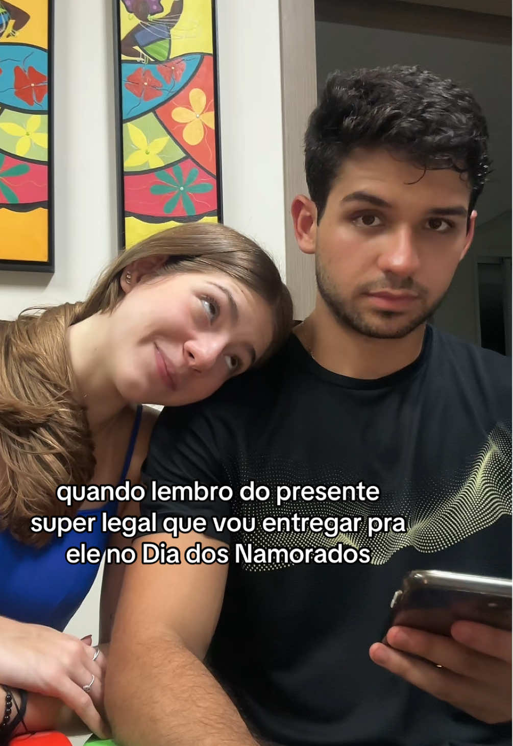 a maior ansiedade de uma garota é não poder mostrar o presente😭😭😭 #couple #casal #relacionamento #relacionamentosaudavel #diadosnamorados #ValentinesDay 