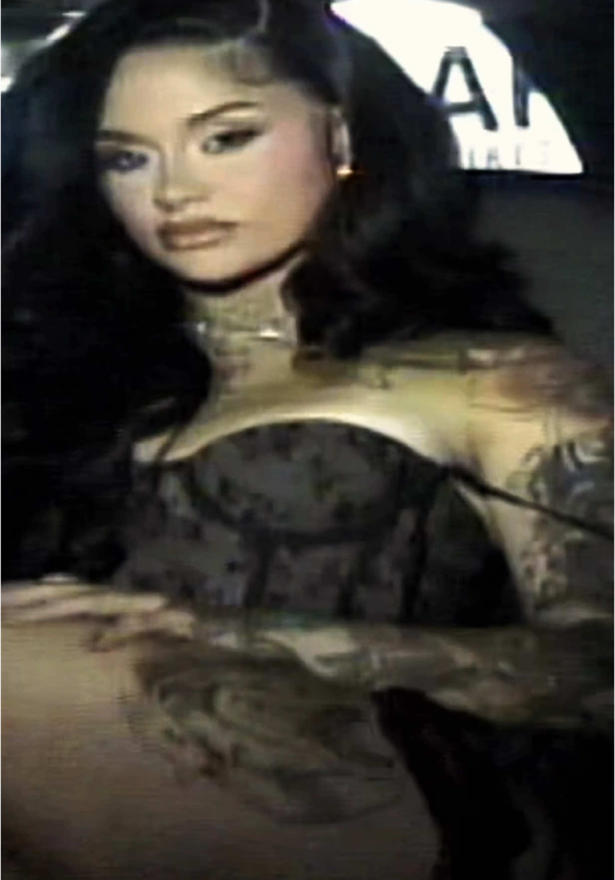 new music otw 👔🧳