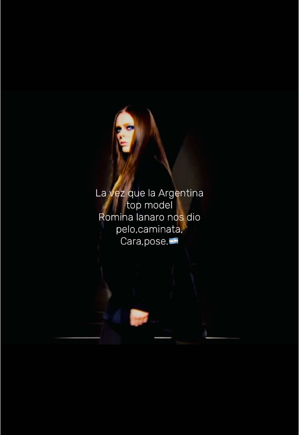 Romina 😍🇦🇷#rominalanaro  #cocorocha #versace #fypシ゚ #00s #facecard 