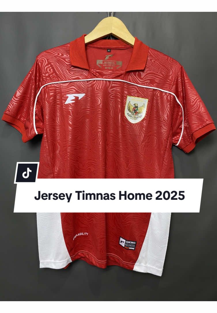 Pertandingan Timnas Indonesia vs China Tinggal 7 hari lagi, buruan gas co bagi yang belum kebagian jersey timnas versi terbaru buat nobar, bahan dryfit embos logo garuda timbul bisa di pakai cowo dan cewe. Stok terbatas cek trolinya sekarang! . #pialadunia #timnasindonesia🇮🇩 #oleromeny🇮🇩 #kualifikasipialadunia2026 #timnasjuara🇮🇩🔥🔥 