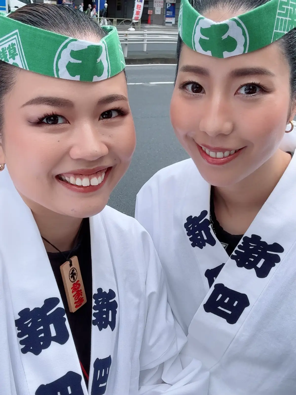 今年は陰でしたがたくさん担いで楽しかったです♪ 来年の雷電重たいけど楽しみだなー😋 今週はお神輿お休みだからゆっくり休みます♡ #神輿 #祭り #神輿女子 #花園神社