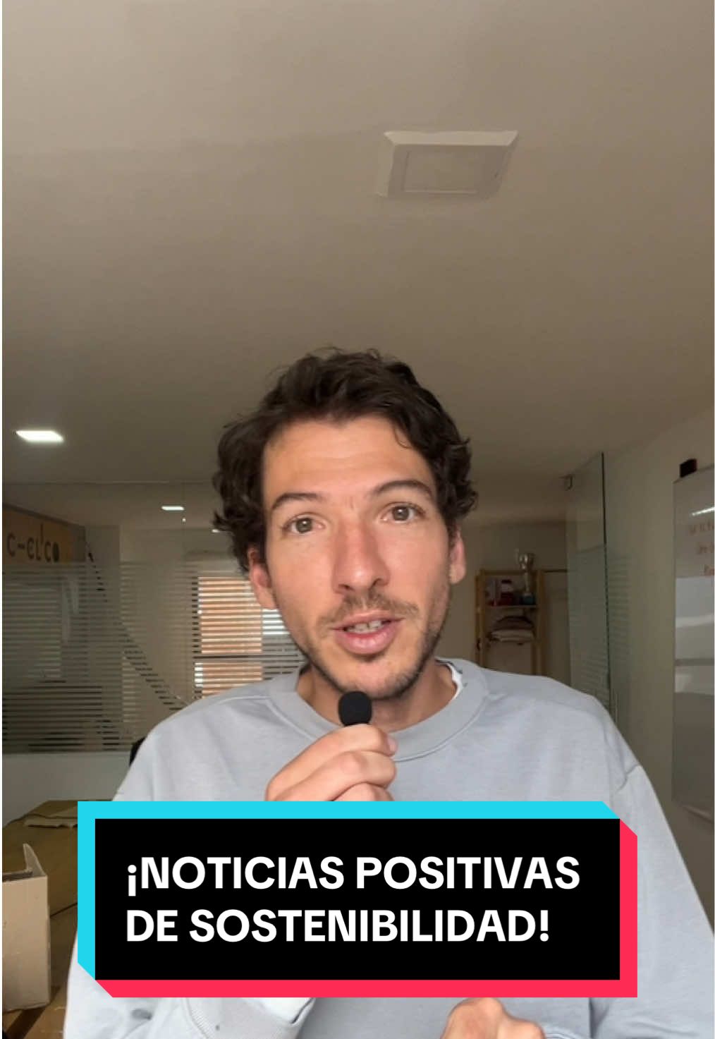 ¡Algunas noticias positivas que seguro no sabían! 🙌 1. La capa de ozono muestra señales de recuperación y podría restablecerse por completo en gran parte del planeta hacia mediados del siglo XXI si se mantiene el compromiso global. 2. En Nueva York, desarrollaron una máquina capaz de generar gasolina a partir de CO₂ extraído del aire, un avance hacia una energía más limpia.  3. El lince ibérico, el felino más amenazado del mundo, ha pasado de menos de 100 ejemplares en 2002 a más de 1.600 en 2024, gracias a exitosos programas de conservación. ¿Qué noticias positivas conocen ustedes?