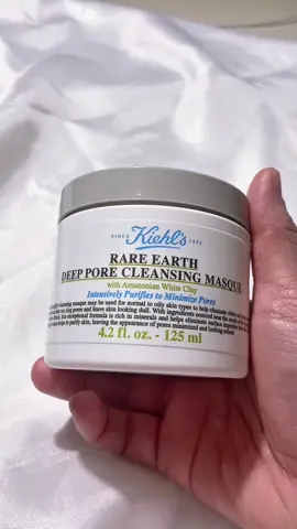 #RareEarthMask #Kiehls #ClayMask #DeepPoreCleanse #SkincareRoutine #GlowingSkin #SelfCare #FaceMask #PoreMinimizer #DetoxMask 