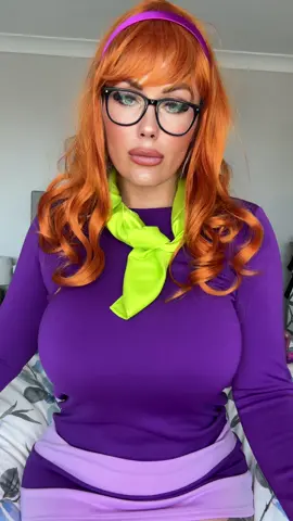 What is Daphne up to now ? 😱