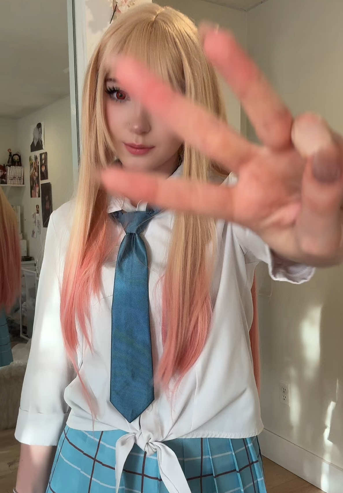 don’t ask what i just did with that finger counting . thanks …. #m#marinm#marinkitagawak#kitagawamarinm#marincosplaym#marinkitagawacosplayk#kitagawamarincosplaye#egirlw#waifucosplayw#waifusa#animea#animegirla#animecosplayc#cutegirlc#cosplayc#cosplaygirlm#mydressupdarlingm#mydressupdarlingcosplays#sonobisquedoll  s#sonobisquedollwakoiwosurus#sonobisquedollwakoiwosurucosplayl#luxuminek#kitagawangel喜#喜多川海夢喜#喜多川海夢コスプレそ#その着せ替え人形は恋をする着#着せ恋着#着せ恋コスプレコスプレ #fyp #cosplayfyp #trending. 