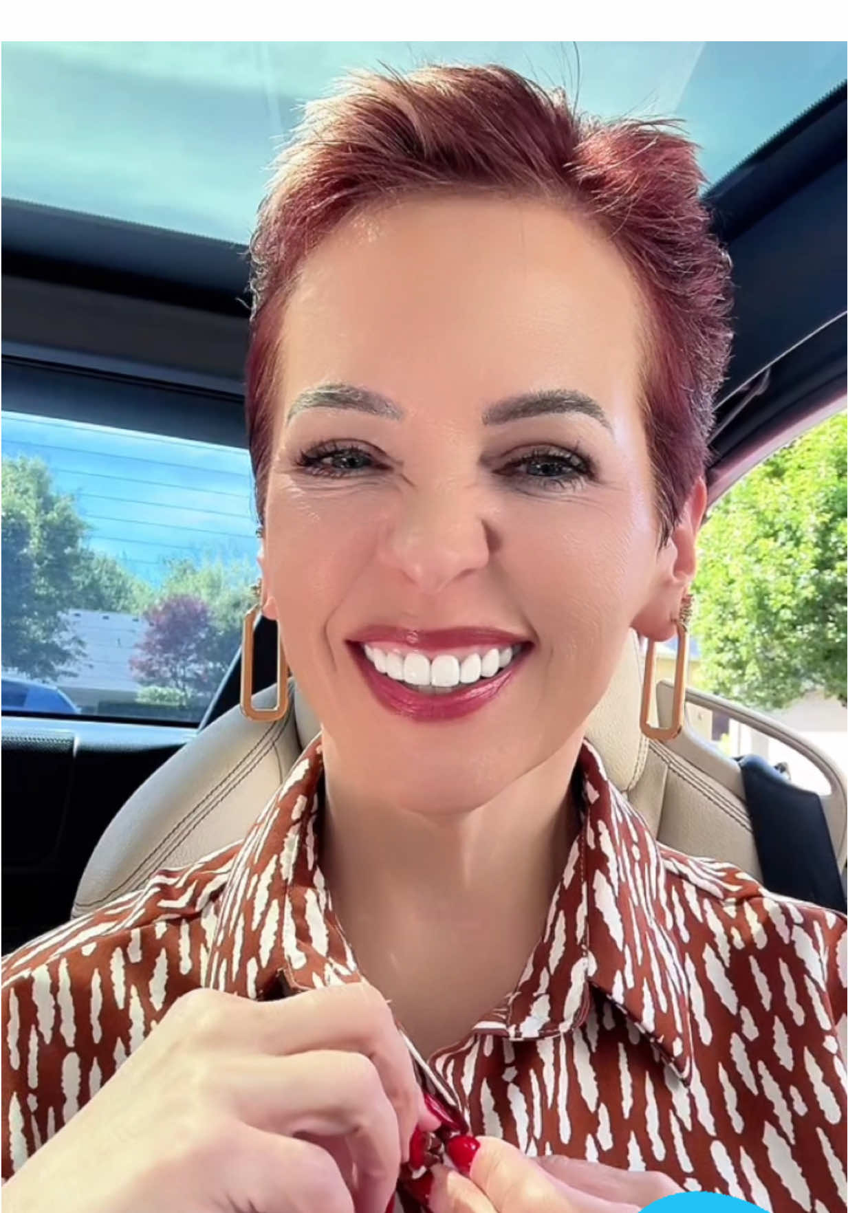 I love my #convertible #rubylynne #topdown #cougar #mature #livingmybestlife #comedian 