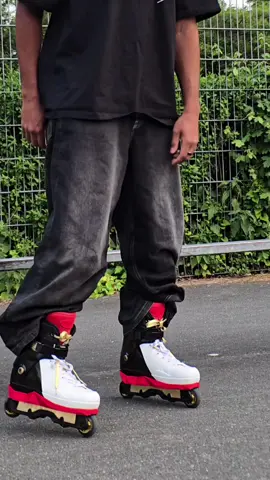 Shadow the hedgehog rollerblades🔥#sonicthehedgehog #shadowthehedgehog 