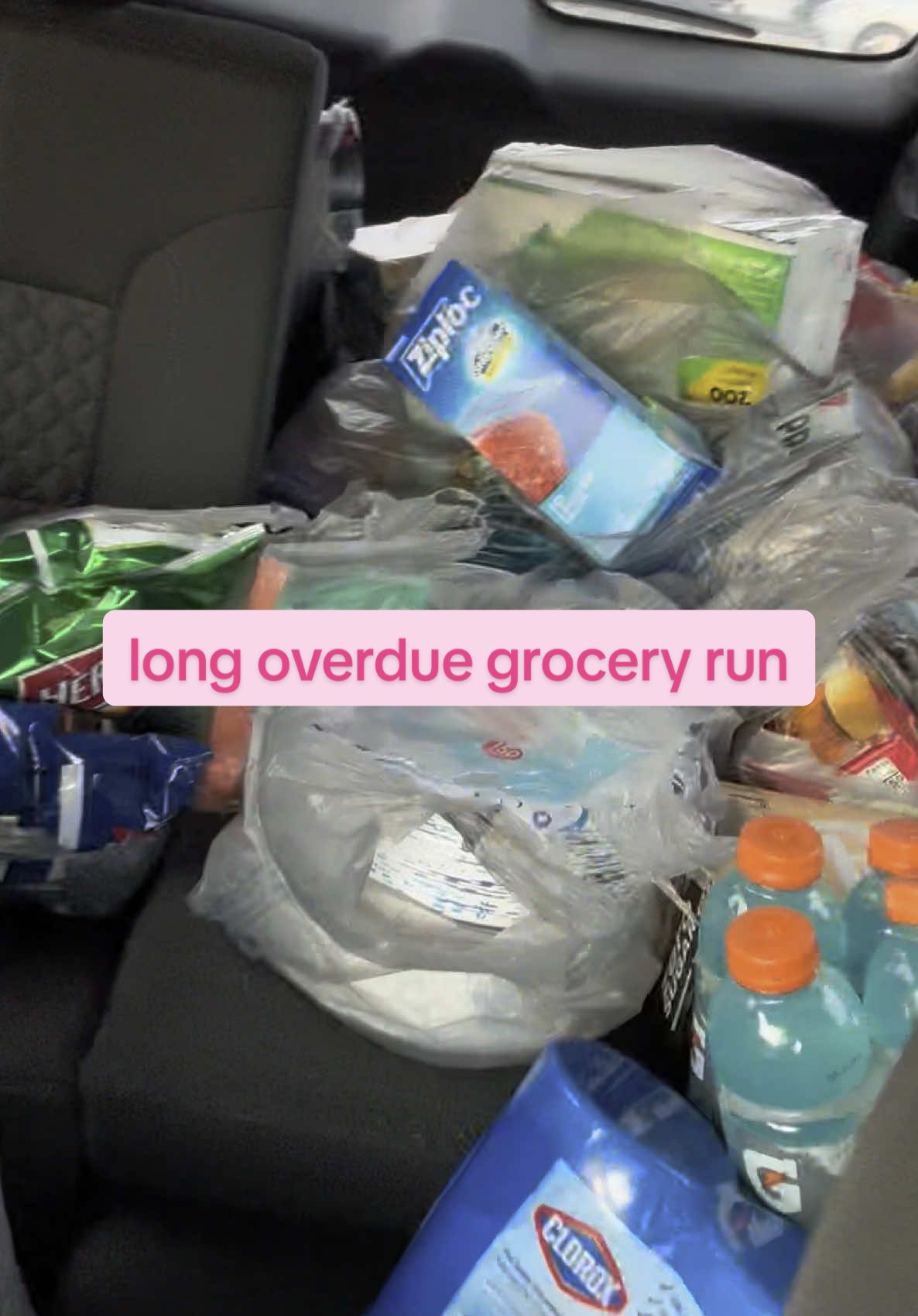 yes I got chic fil a after this huge ass grocery trip, let’s keep it real 🫶🏻 #groceryhaul #grocerystore #groceryshopwithme #walmart #superwalmart #grocerylist 