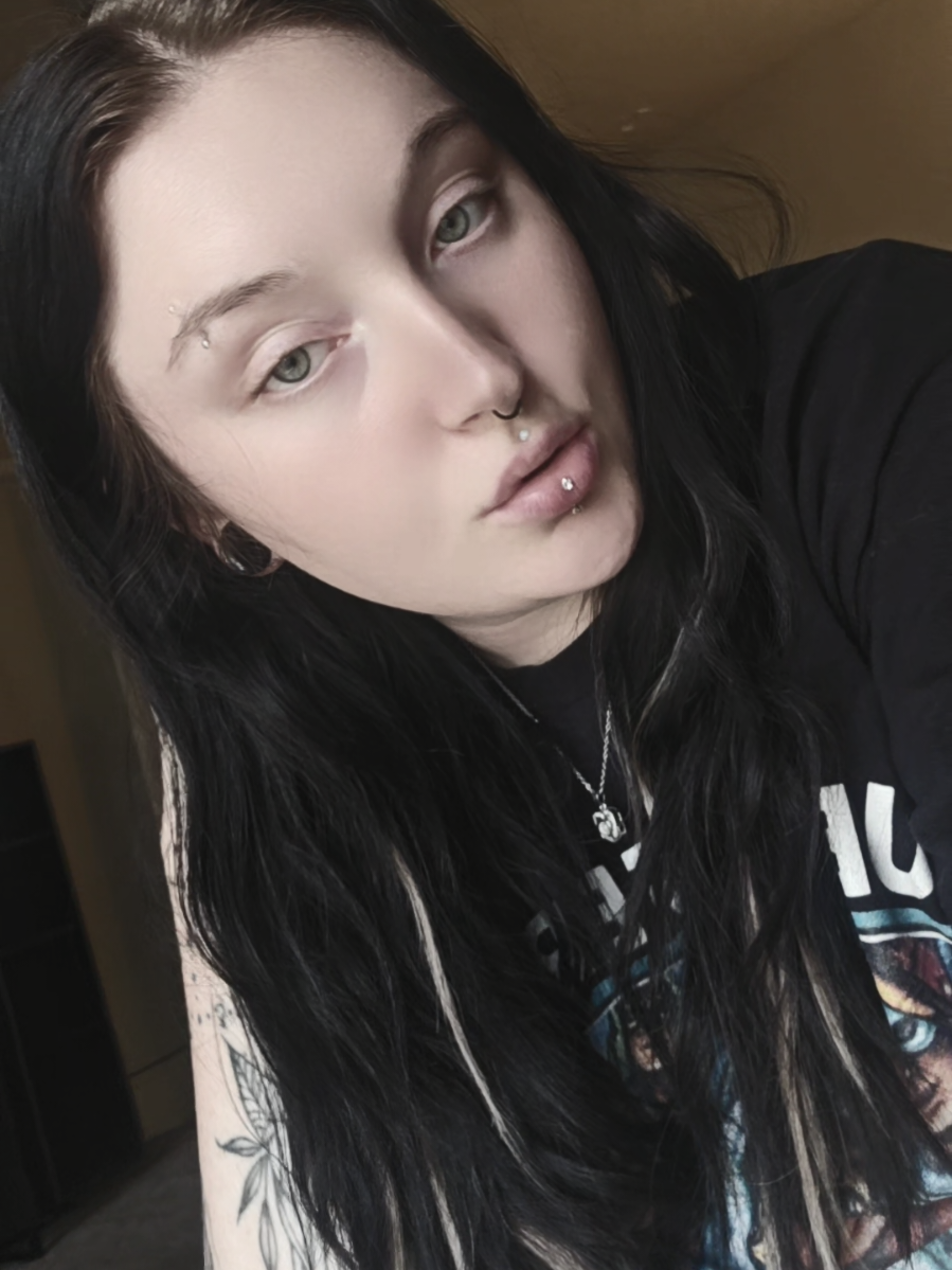 i fake a smile every day #alttiktok #trending #bpd #fyp 