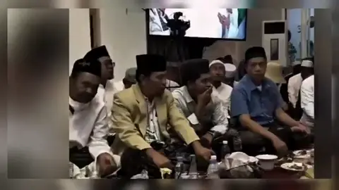Beruntung & Terima Kasih pada kiyai Imaduddin yg telah Membongkar Kebohongan Ba'alwi Hingga RUNGKAD saat ini, Buat Para KUTIL² Coba Gunakan Otak kalian Buat Berpikir, Zuriyat Nabi itu Banyak & Bukan Hanya Ba'alwi yg tdk Jelas Nasabnya & GEN nya #balawi #penipu #iblisbalawi #balawizionis