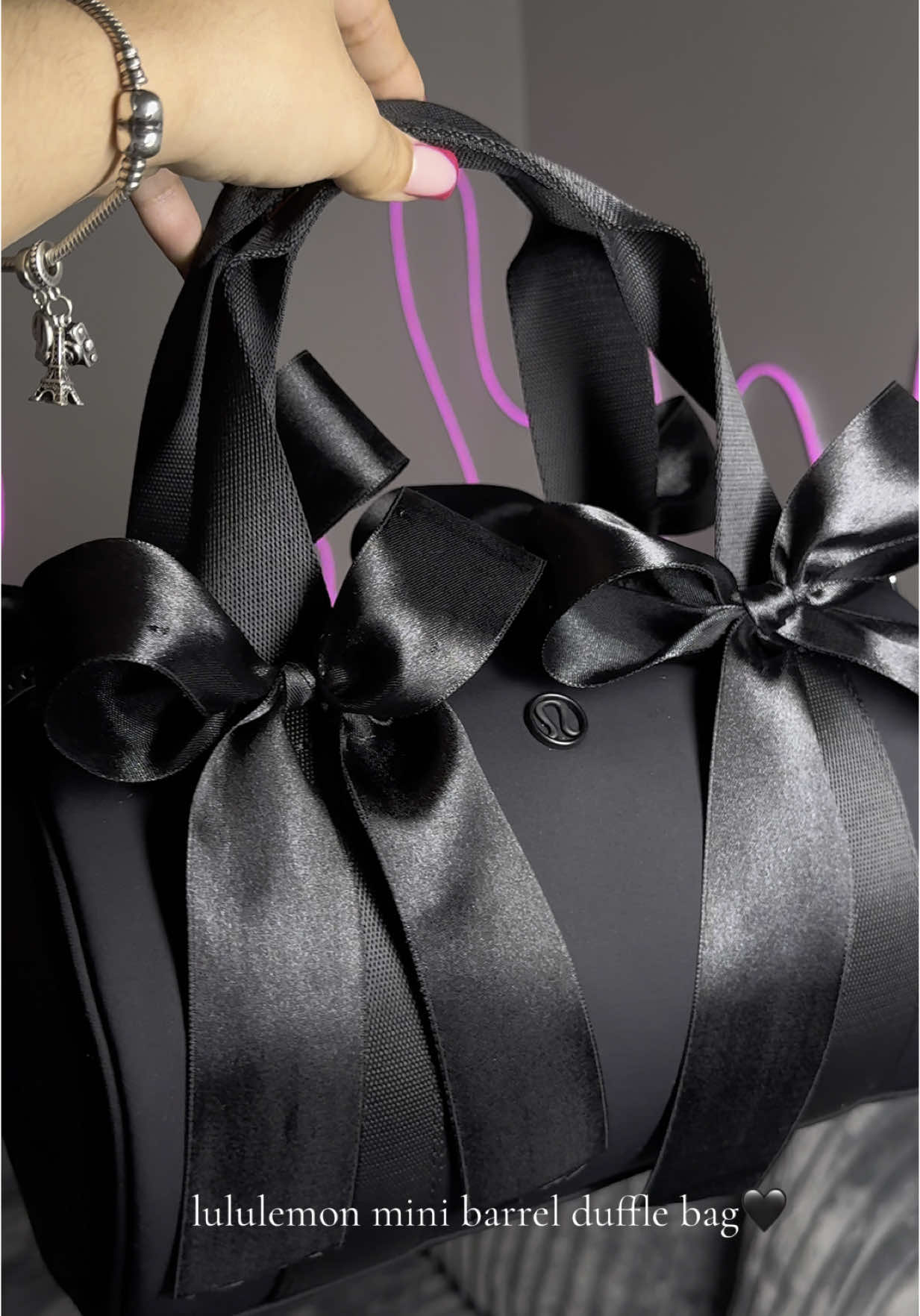 very cutesy #fyp #lululemon #bow #gym #girlythings #carleynnyc #foryoupage 