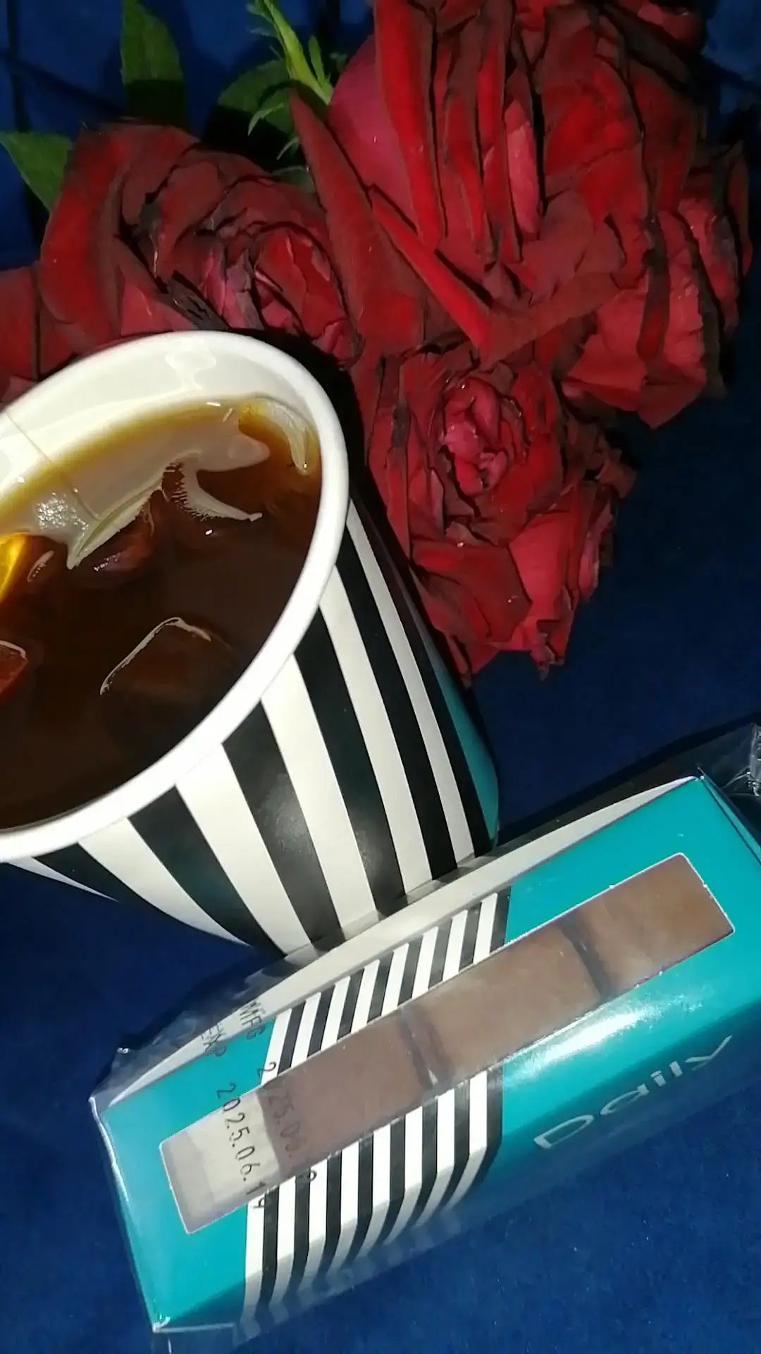 صباااح الخيير الصدقة  عظيمه وفيها البركة والتوفيق دعواتكم لي في يوم عرفه 