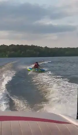 Zay havin fun on Lake Of The Pines. If tubeing was a sport he’d be amazing at it hahaha 😂💪🏼 🚤 🌊 💦 ☀️ 🥰. #fypシ #lakeofthepines #tubeing #boat #boating #lake #Summer #fypag #foryoupage #foryo 