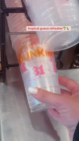 #dunkin #dunkindonuts #relatable #viralvideo #dunkinpartner #coffeetiktok 