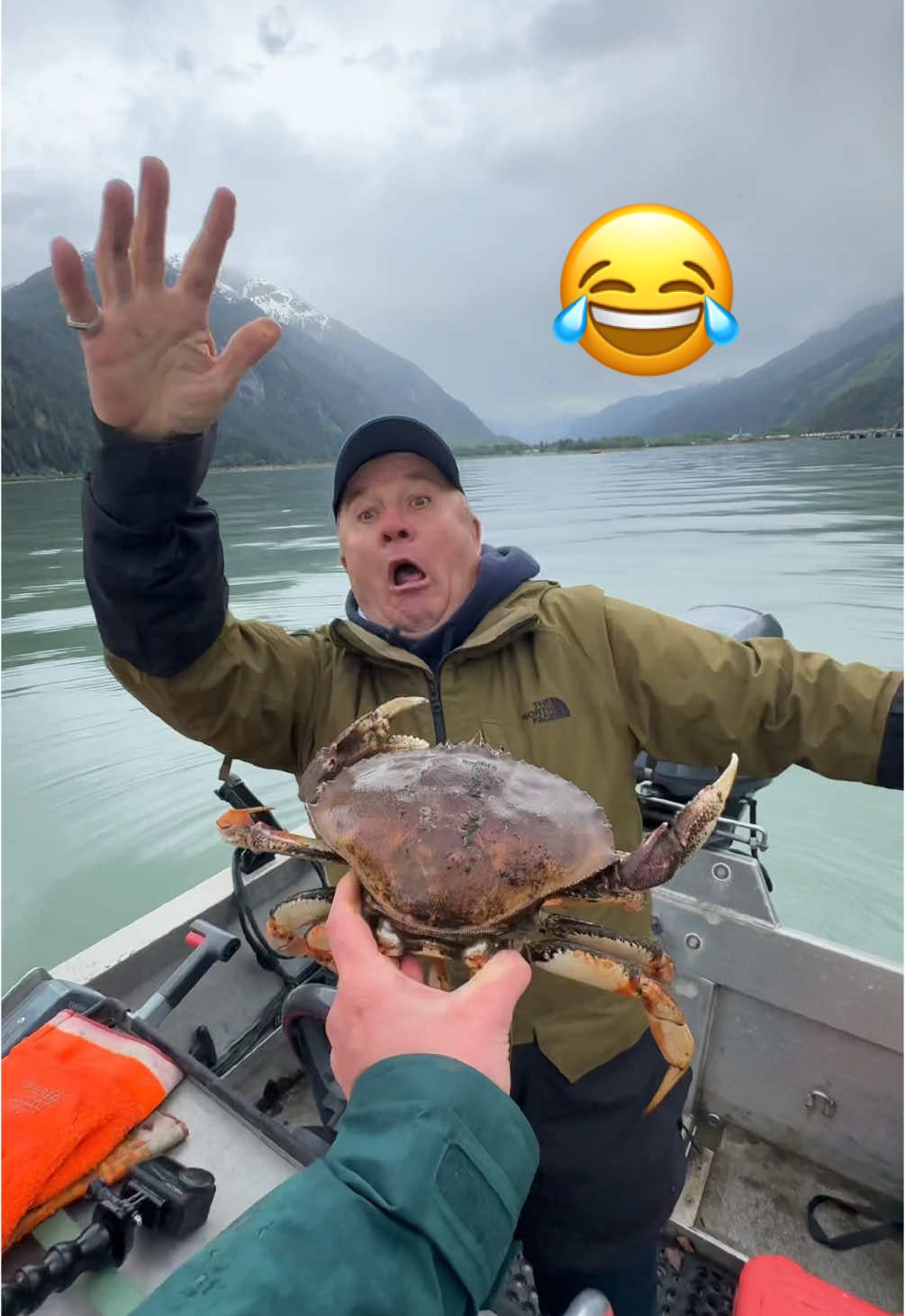 dad didn’t grow up around the water 😂