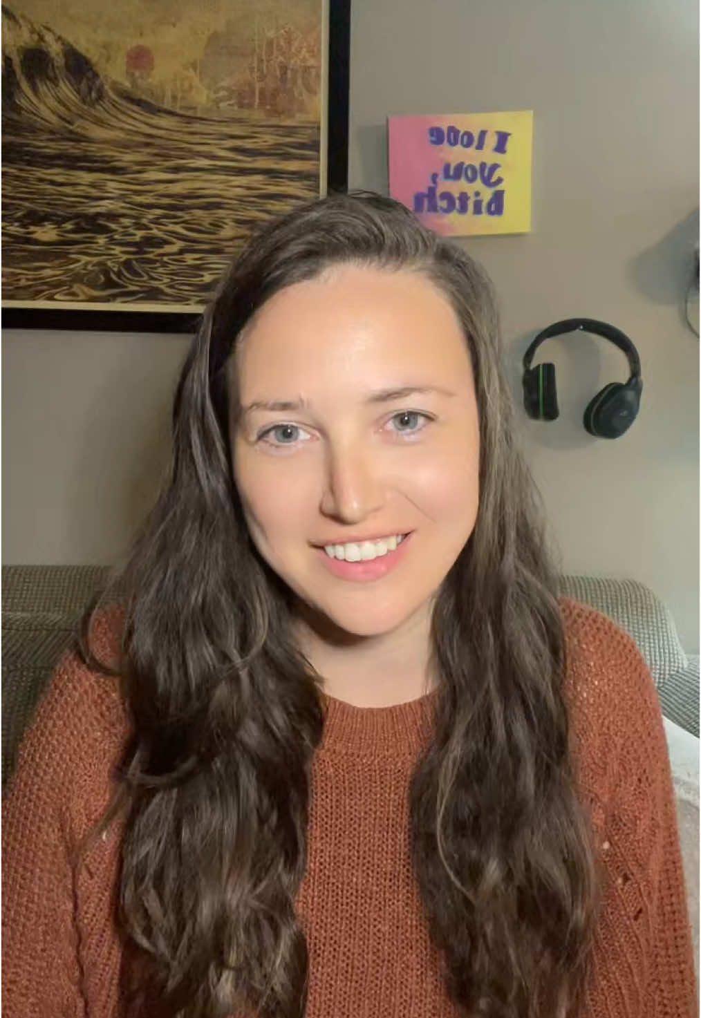 About me 👋 #ugccontentcreator #ugc #canadiancreator #contentcreator #ugcportfolio 