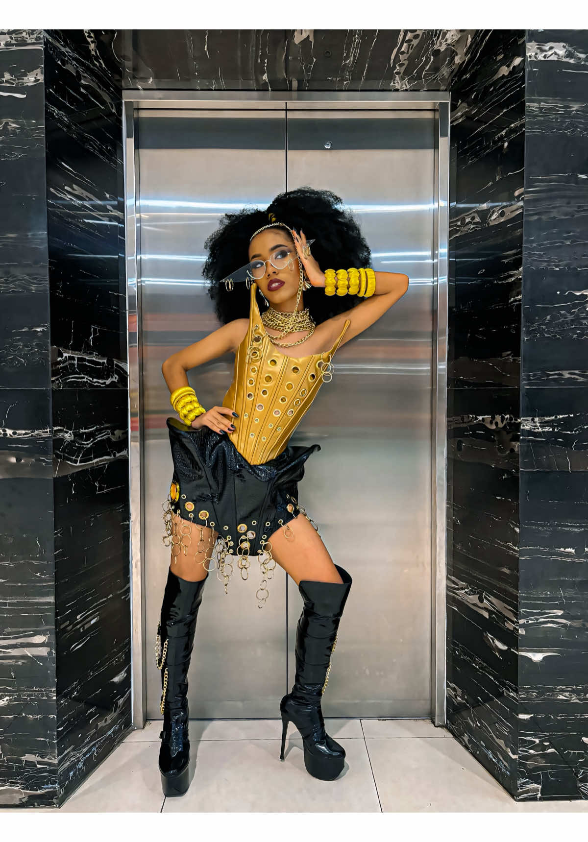 ✨⚫️ #black #catwalk #model 