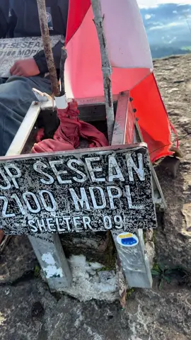 #fyp #fypシ #tanatoraja_sulawesiselatan #tanatorajasulawesiselatan #torajautara #toraja #sesean #seseanmountain 