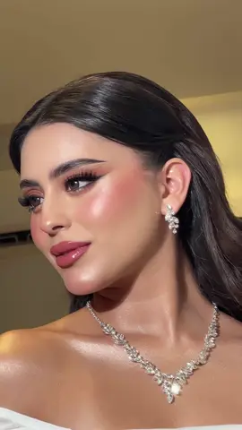 مكياج عروس 👰🏻‍♀️🤍🤍🤍 #مكياج_عروس_ناعم #ارتستات_السعودية #ارتست_ميك_اب #مكياج_عروس #مكياج #عروسة #ارتست_الرياض 