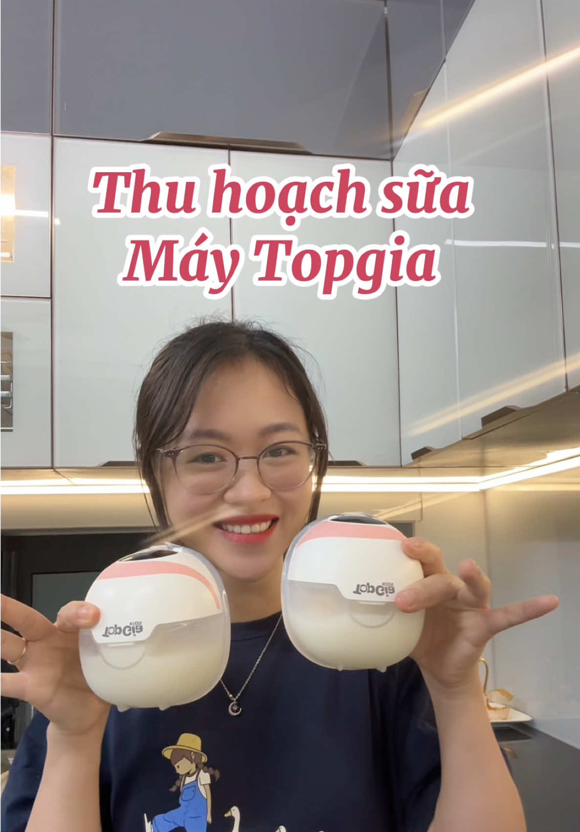 Máy hút sữa không dây phân khúc bình dân mà ổn nhé các mẹ. Máy hút sữa Topgia #mayhutsuatopgiakids #mayhutsuakhongday #kichsuachomesausinh #mesunny 