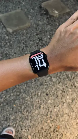 ganteng banget asli #smartwatch #jamtangan #runiwatch #runiwatch10pro #amoled #wibgajian #2025 