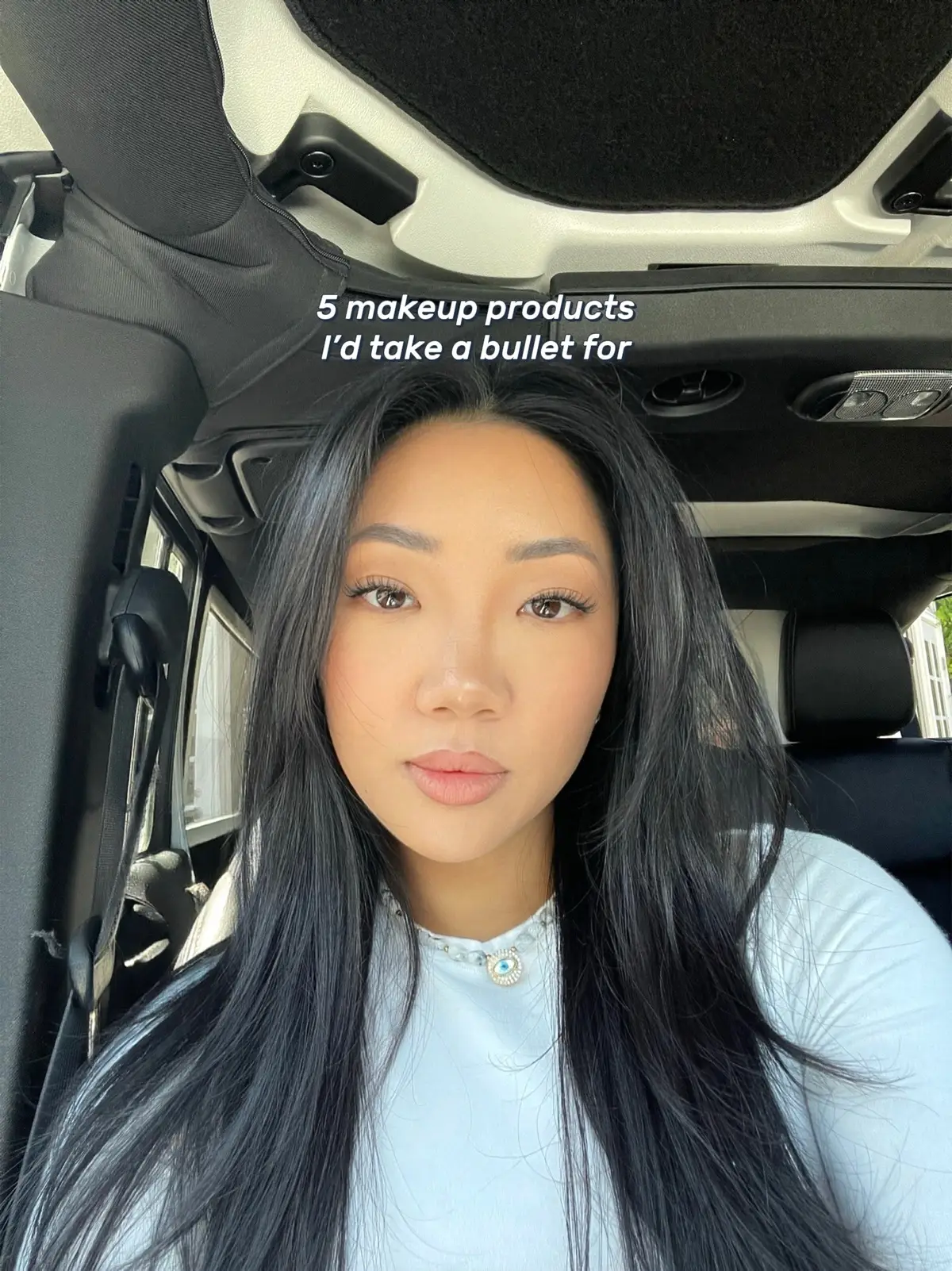 long lasting & perfect for the summer time, especially for oily skin!  I have sensitive, oily, acne prone skin and I get compliments on my makeup EVERY👏🏽 TIME 👏🏽  I could kiss you @Kylie Cosmetics @makeupbymario @Beautyblender @sephora @Sephora Collection @Natasha Denona  #kyliecosmetics #kylieskintint #natashadenona #makeupbymario #talcfreepowder #naturalmakeuplook #naturalmakeup 