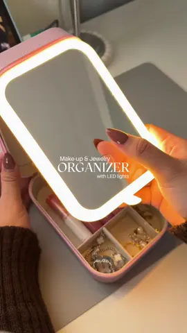 Make-up organizer for kikays 🎀 ྀིྀི #organizer #ledlights #makeupbox 