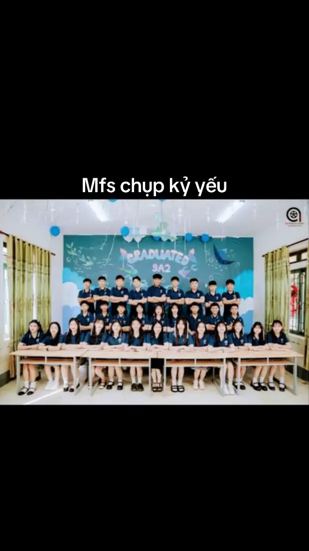 Đỗ hết(ko có chuyến xe tàu gì gì ấy đâu)