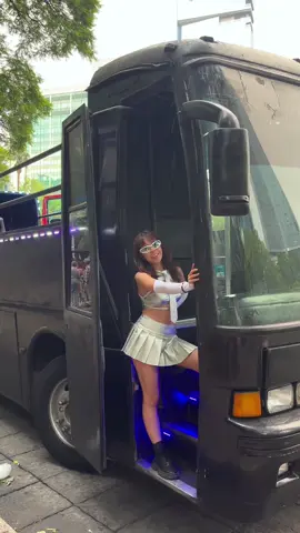 TechnoBus llega a la CDMX 🇲🇽#hardtechno #rave #techno #technobus #hardmusic #cdmx #tekkno 