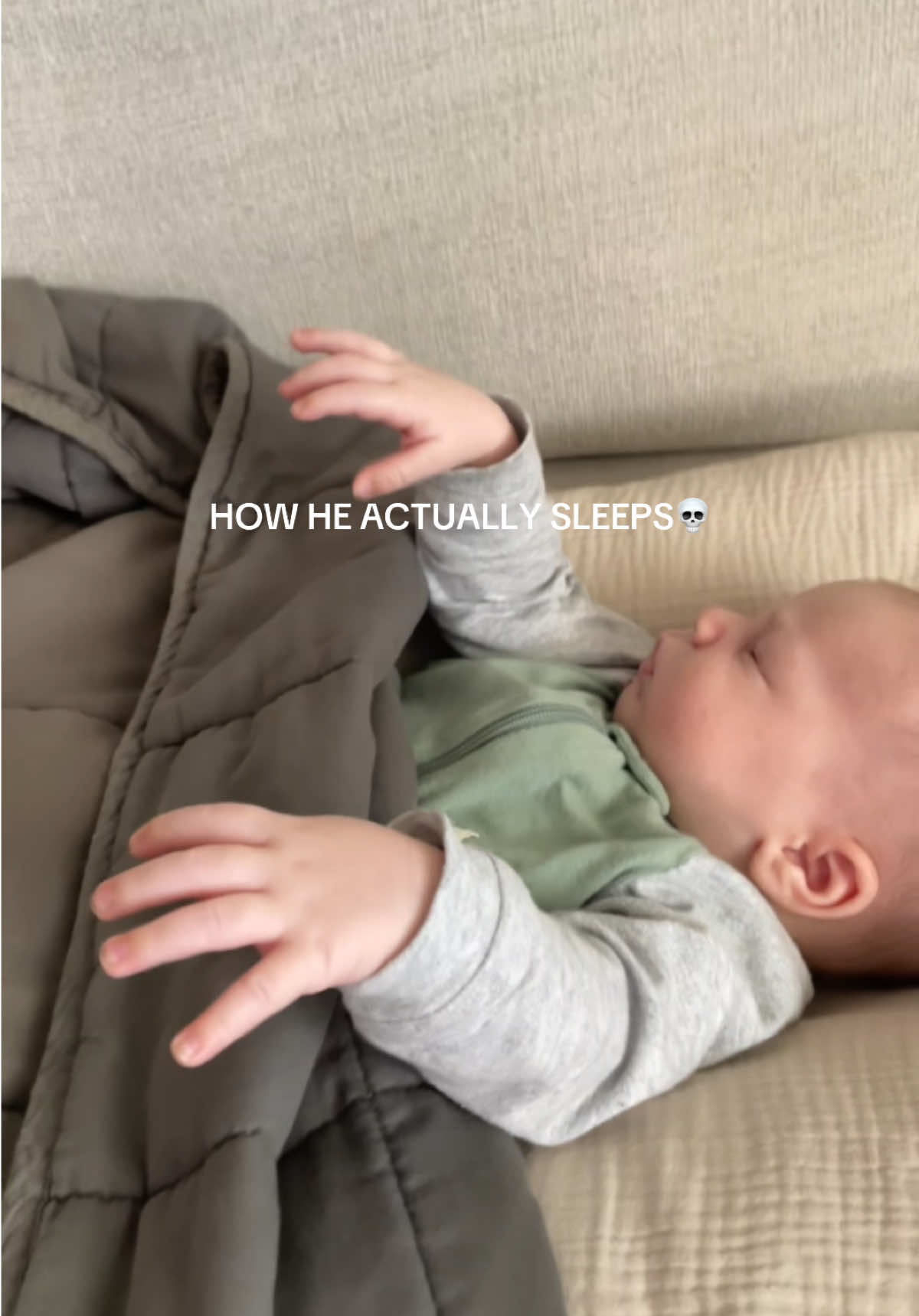 ummm you good bro?🫣 *SUPERVISED nap!:)  #newborn #newbornbaby #fourthtrimester #momtok #firsttimemom #1monthold #sleepingbaby #zombie #thriller #newmomlife 