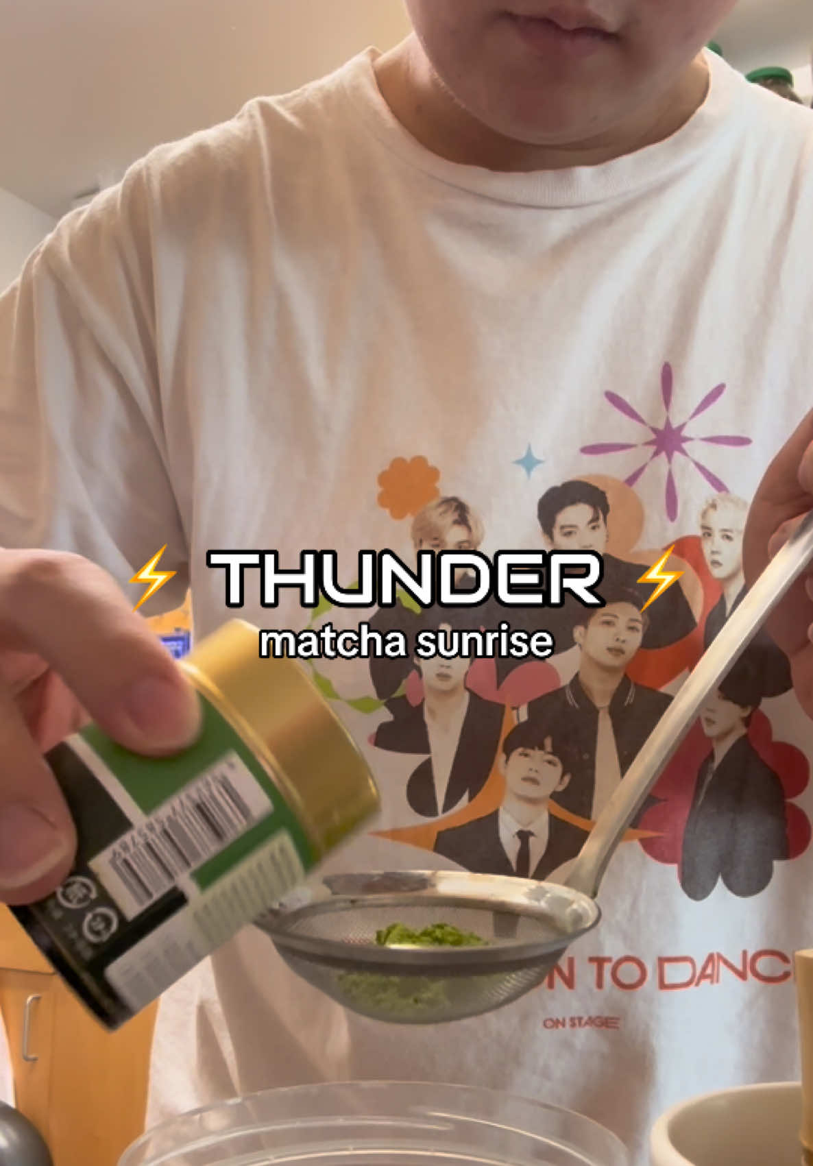 ALO ALO did u catch all the weather puns 🤭⚡️ #THUNDER #SEVENTEEN #SVT_THUNDER #HAPPY_BURSTDAY @SEVENTEEN #matcha #matchasunrise 