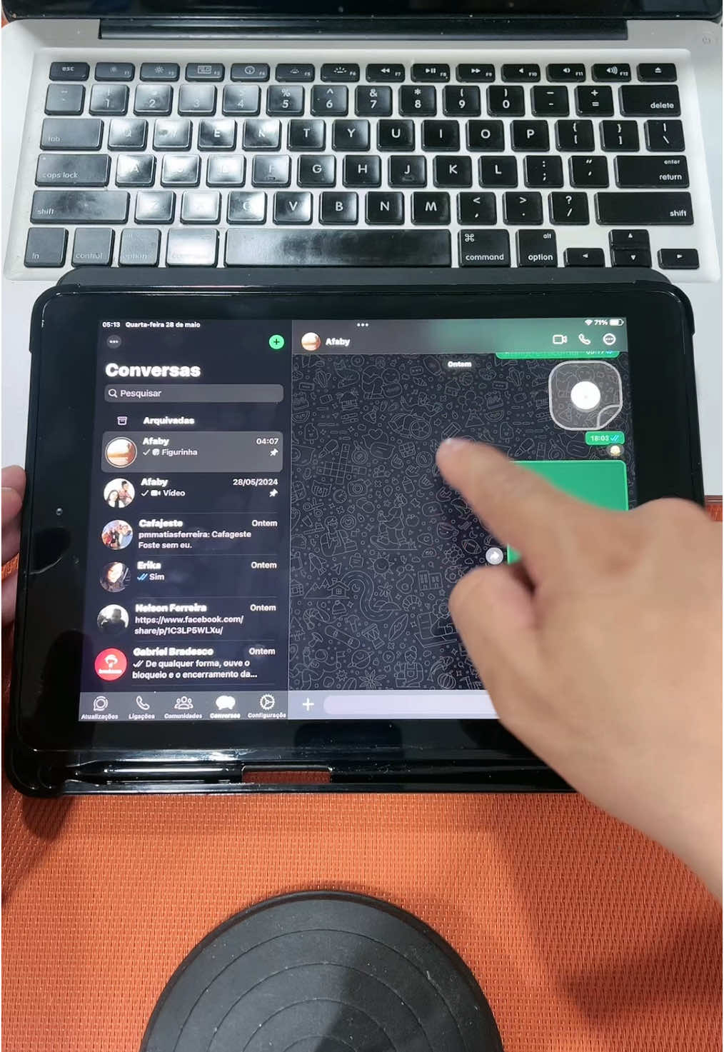 WhatsApp no iPad #apple #psp #playone #ios14 #ios16 #ios17 #ios15 #ios18 #iphone #ipad #whatsapp 