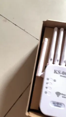Cục phát sóng wifi 6 râu  với tốc độ cực cao  dùng đủ cho các thiết bị