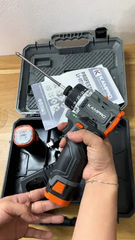 Máy chuyên vít cấp trượt Kampro pin 4 cell 16,8v nhỏ gọn tiện ích #chuyenvitcaptruot#maychuyenvit #chuyenvit4cell #chuyenvit #thachcao #tunhua #nhomkinh