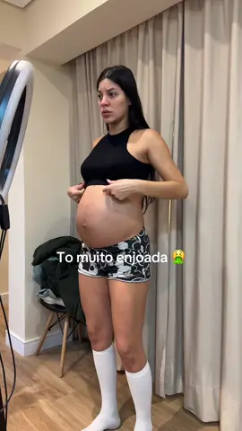 Essa gestação tem me levado ao limite mas louvado seja o nome do senhor 🙏💖💖 #gravida #gravidez #gemeas 
